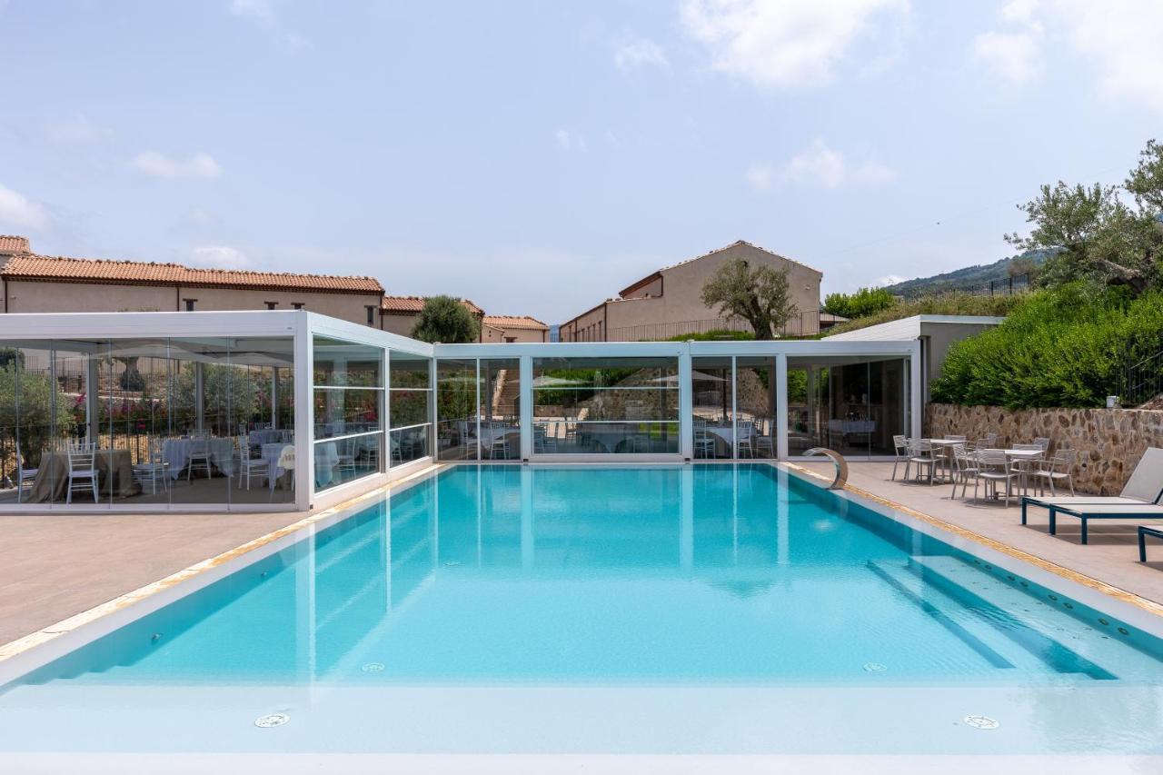 Borgo D'Orlando - Small Country Hotel Mirto  Kültér fotó
