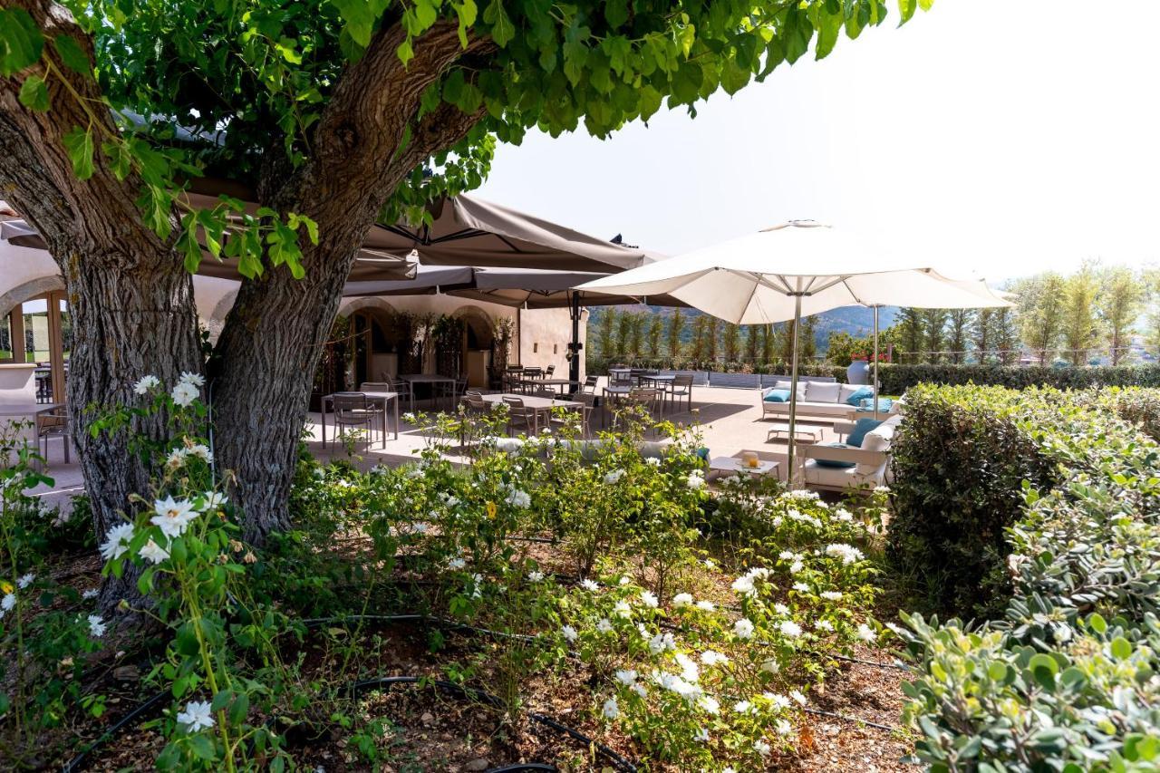 Borgo D'Orlando - Small Country Hotel Mirto  Kültér fotó